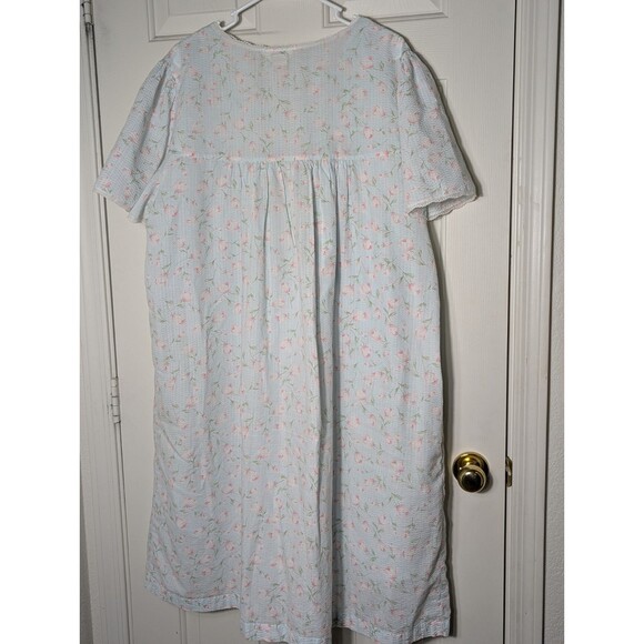 VTG Carriage Court Nightgown & House Robe 2X Blue Pink Floral Eyelet Lace Ribbon - Picture 8 of 15